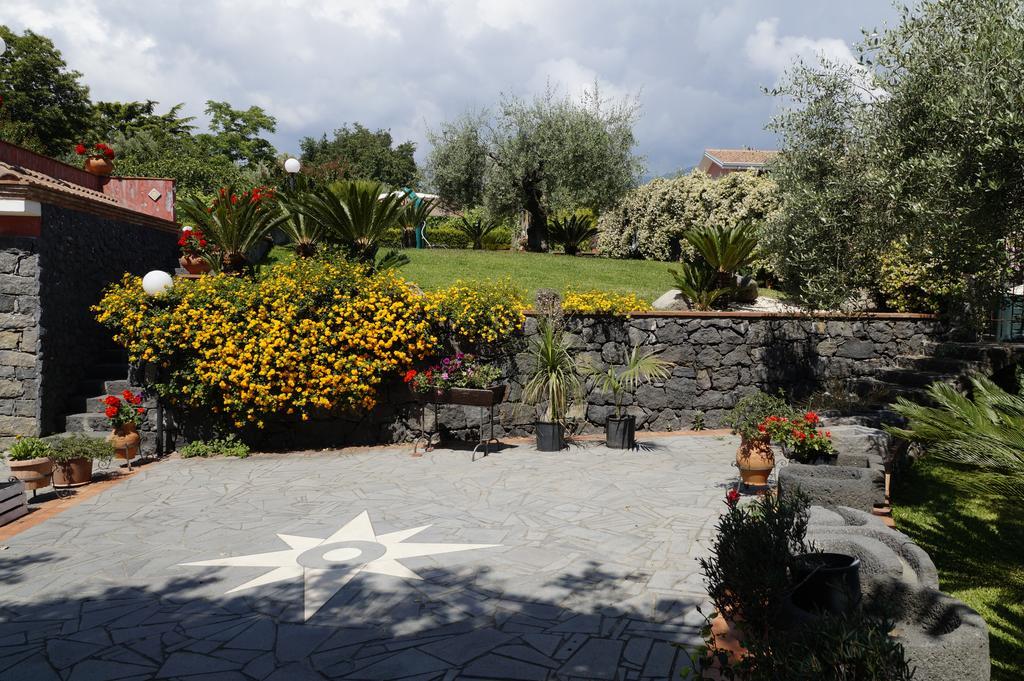 Villa Esclusiva Con Piscina Privata E Vista Etna Дзаферана Етнеа Екстериор снимка