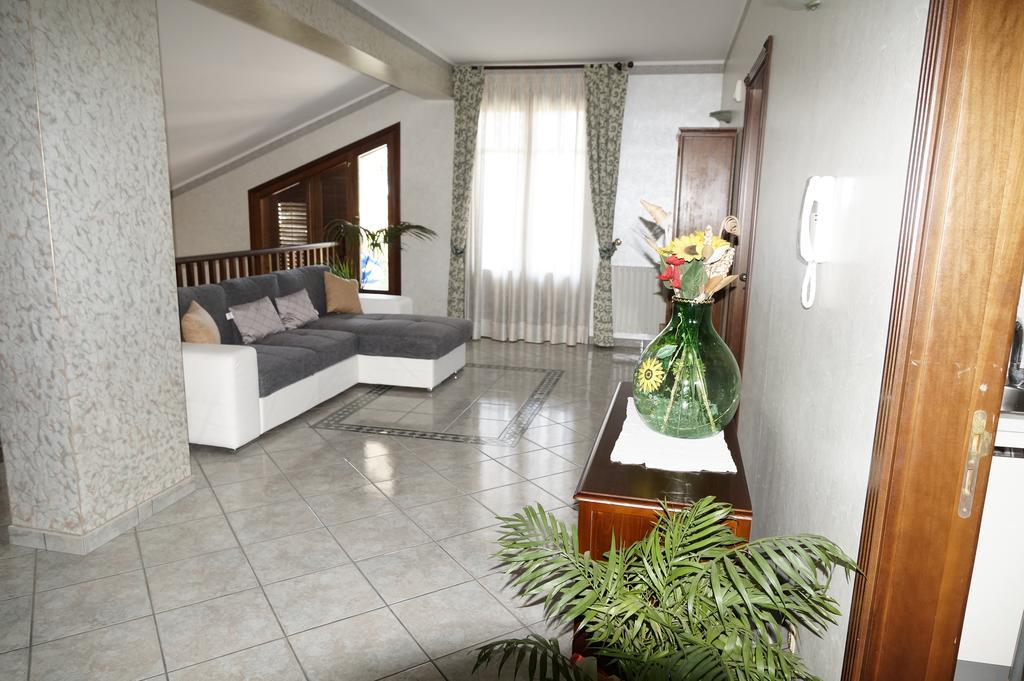 Villa Esclusiva Con Piscina Privata E Vista Etna Дзаферана Етнеа Екстериор снимка