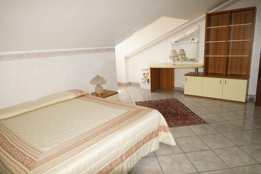 Villa Esclusiva Con Piscina Privata E Vista Etna Дзаферана Етнеа Екстериор снимка